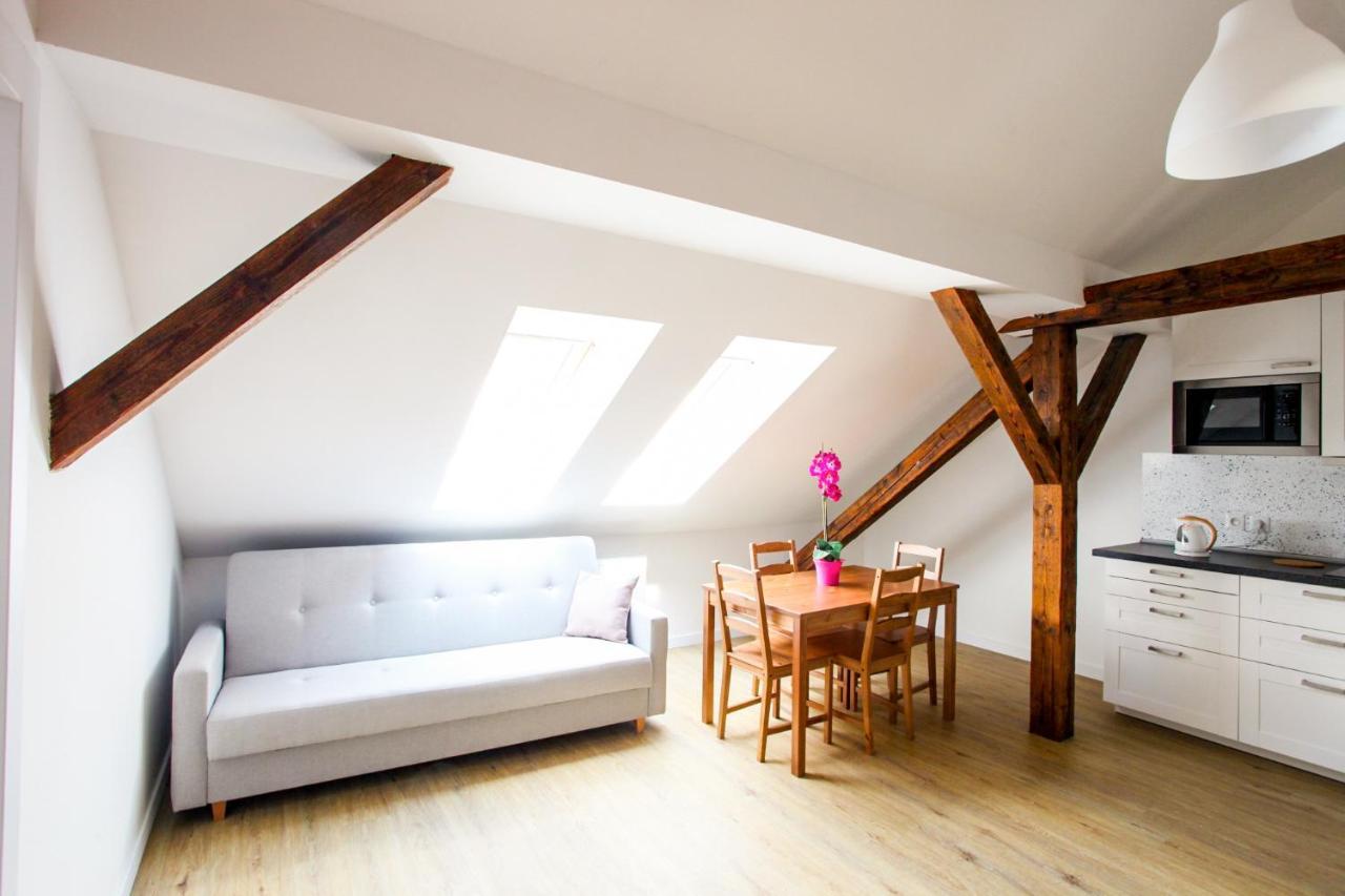 Churchill Apartments Praha Bagian luar foto