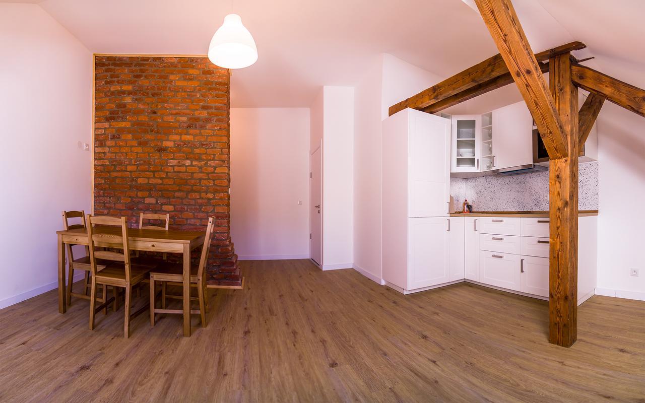 Churchill Apartments Praha Bagian luar foto